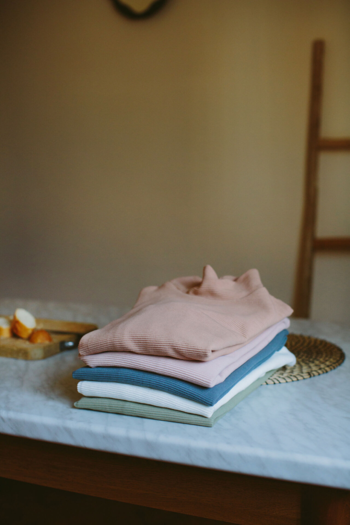 Maglia Loretta collo lupetto - immagine 8