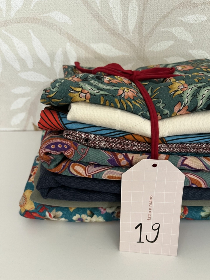 Pacchetti stoffe uniche - immagine 19